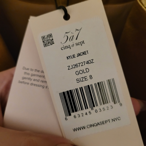 Cinq à Sept Metallic Gold Blazer - Picture 8 of 8